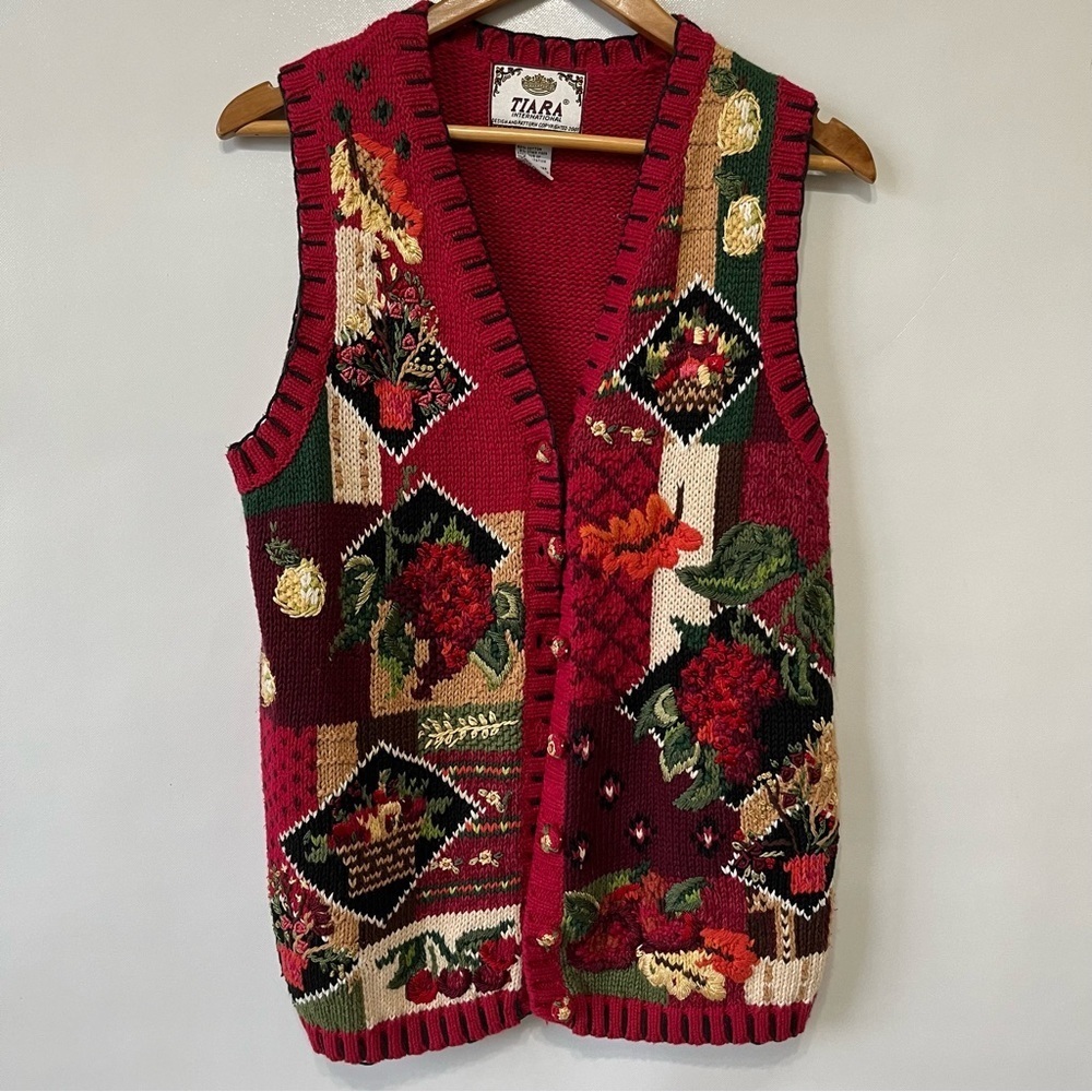 Vintage Tiara International Red Floral Cottagecore Sweater Vest